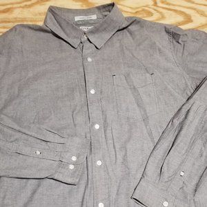L.L. Bean Men's Shirt gray XL‎ slightly fitted